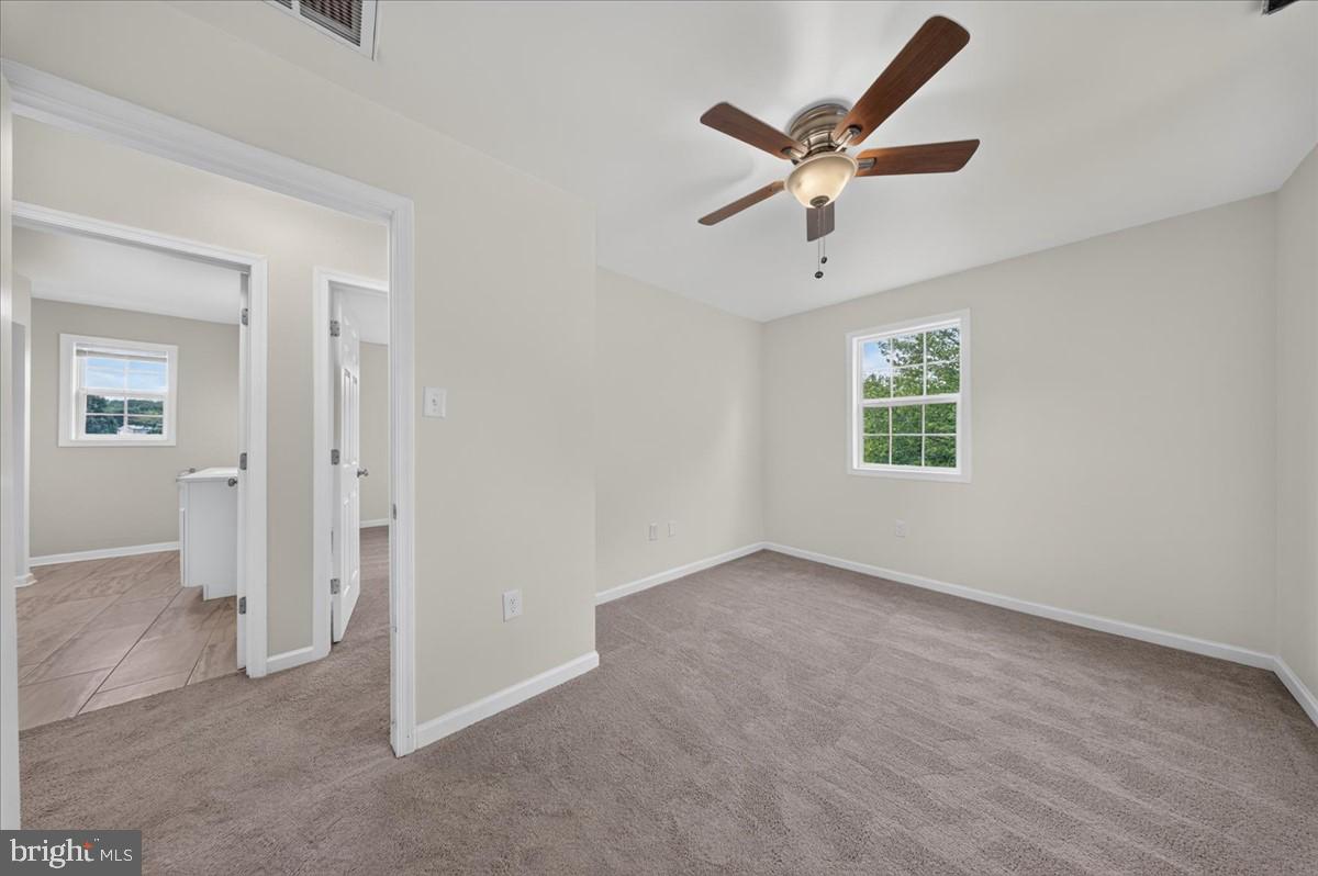 215 Tina Marie Ln Property Photo 29