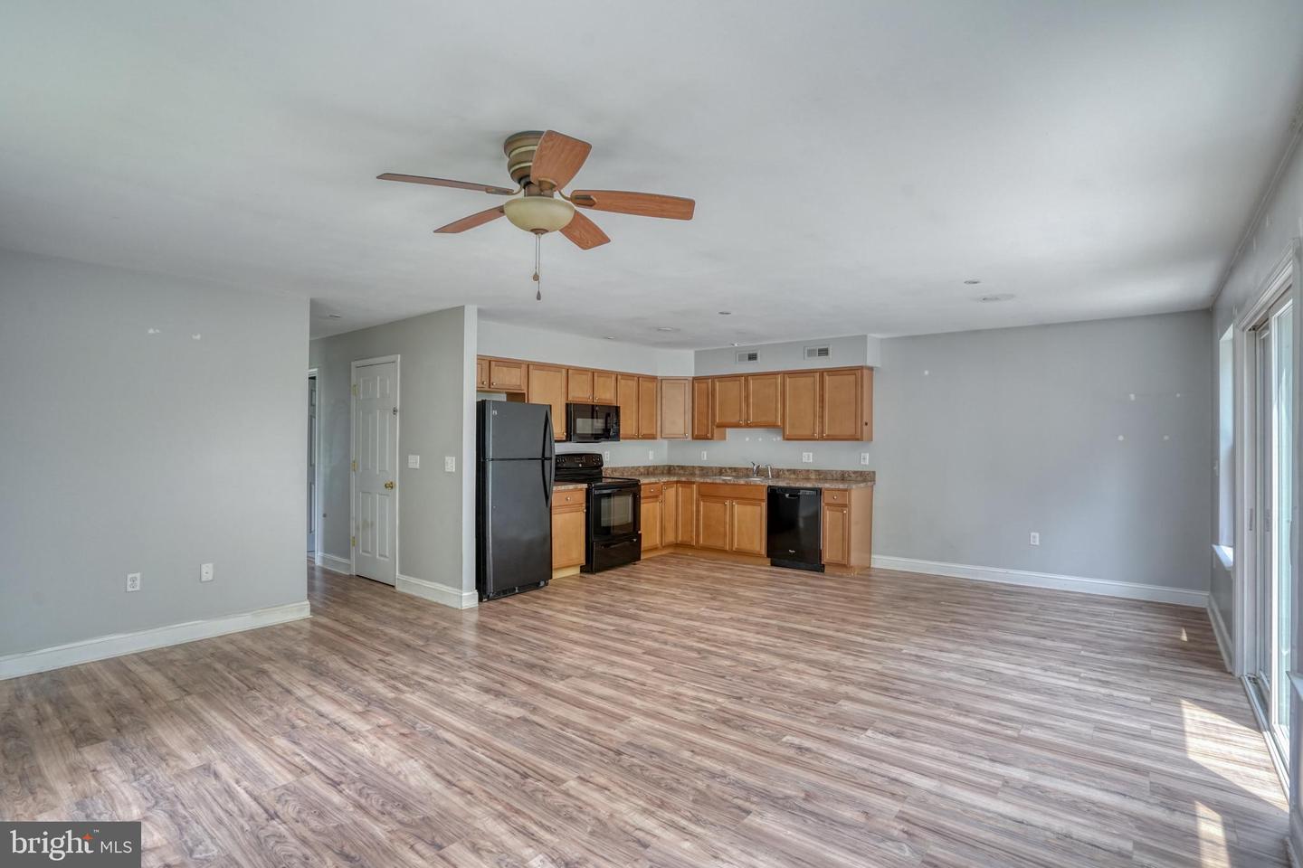 203 Hamilton St Property Photo 2