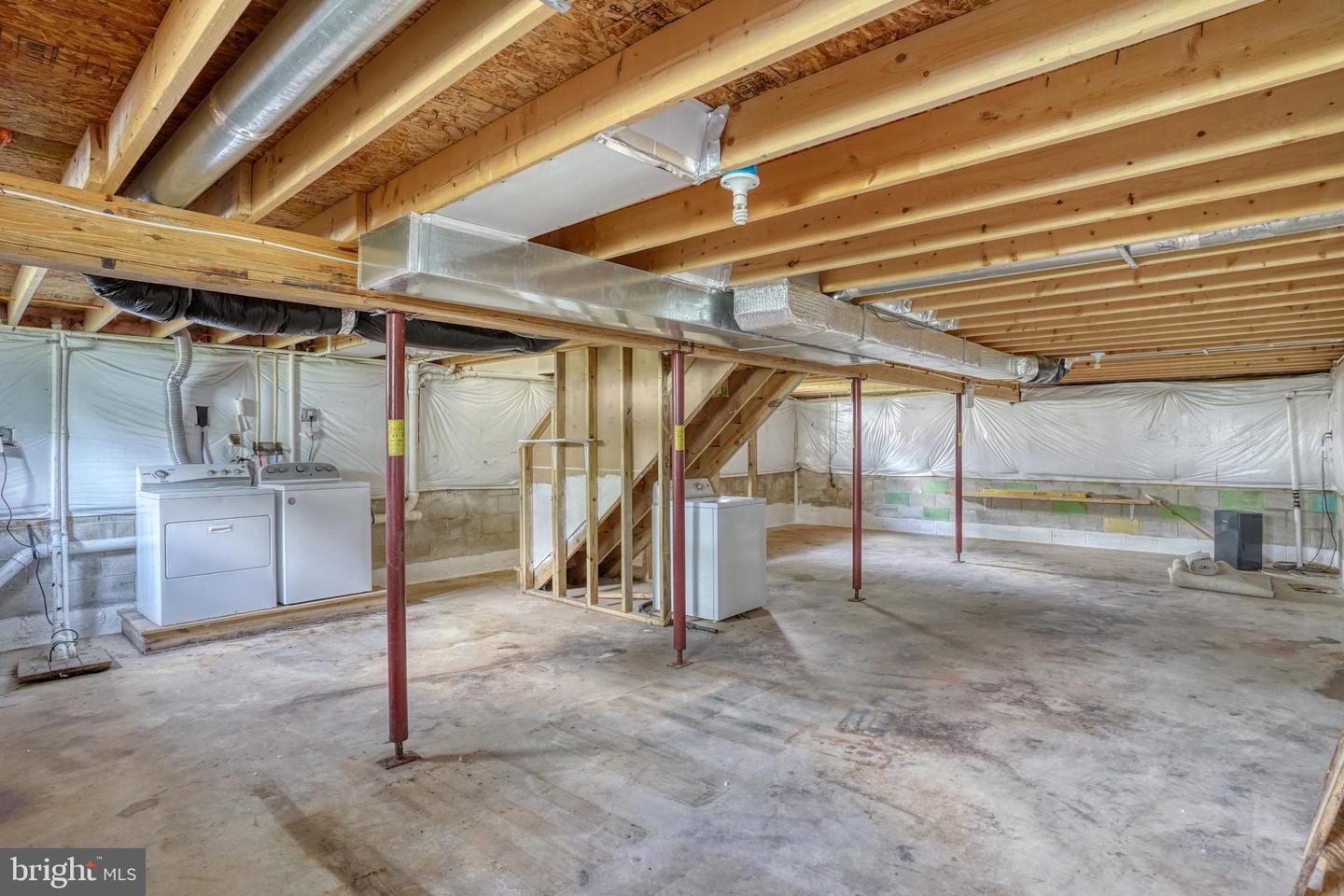 203 Hamilton St Property Photo 18