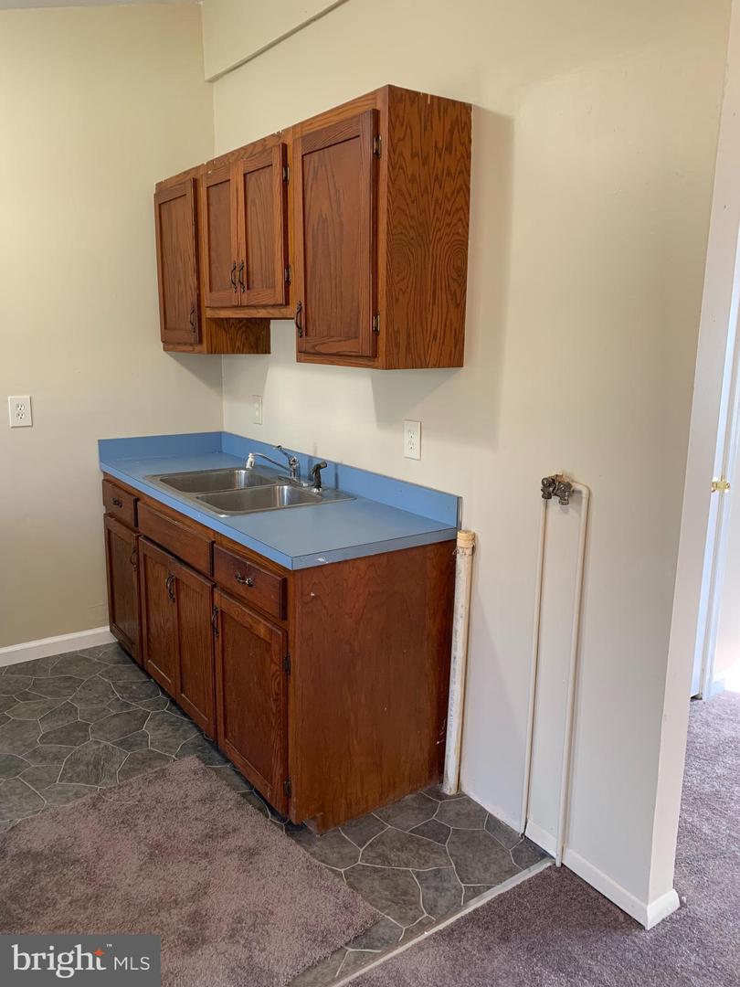 16 Mowery Rd #16a Property Photo 11