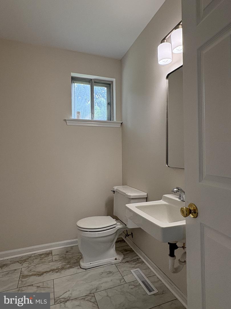 24 Wakefield Dr Property Photo 15