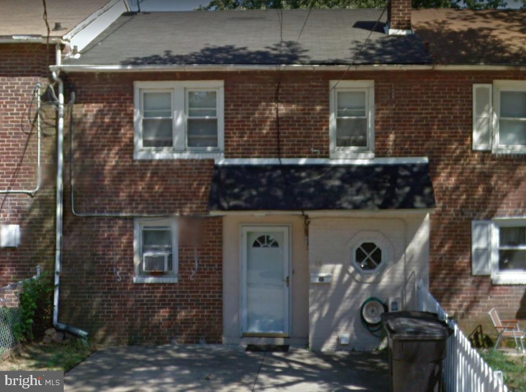 16 S Cannon Dr Property Photo 7