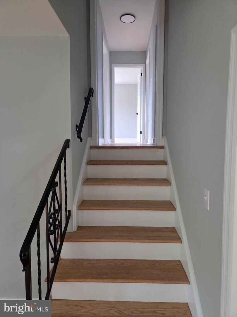 5 Smallwood Ln Property Photo 9
