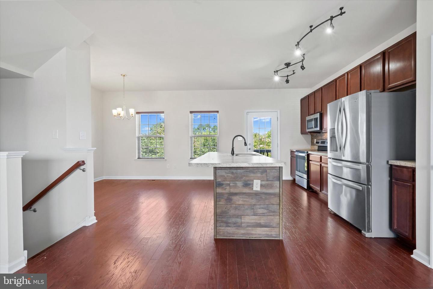 969 Lissicasey Loop Property Photo 13