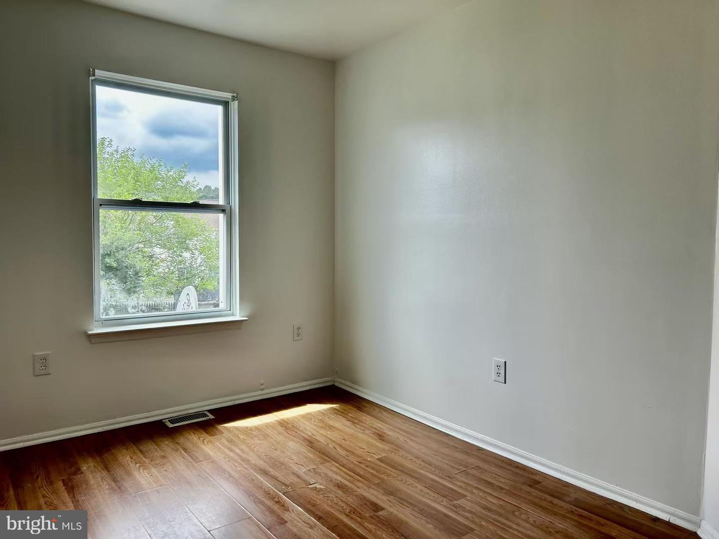 19 Kelston Dr Property Photo 18
