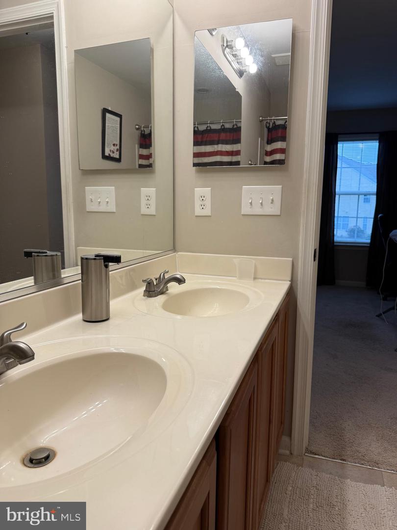 166 Springfield Cir Property Photo 31