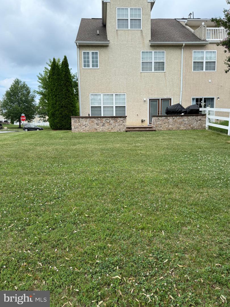 166 Springfield Cir Property Photo 45