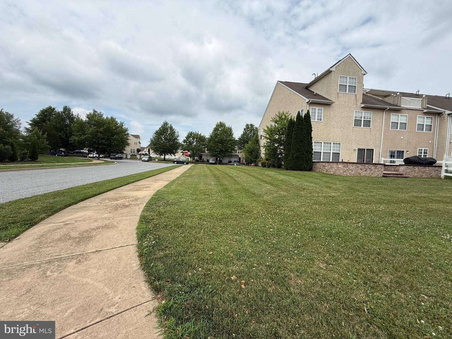 166 Springfield Cir Property Photo 47