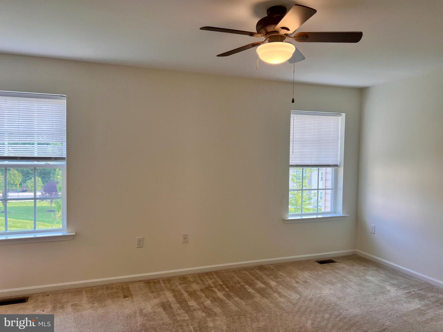 654 Jacobsen Cir Property Photo 22