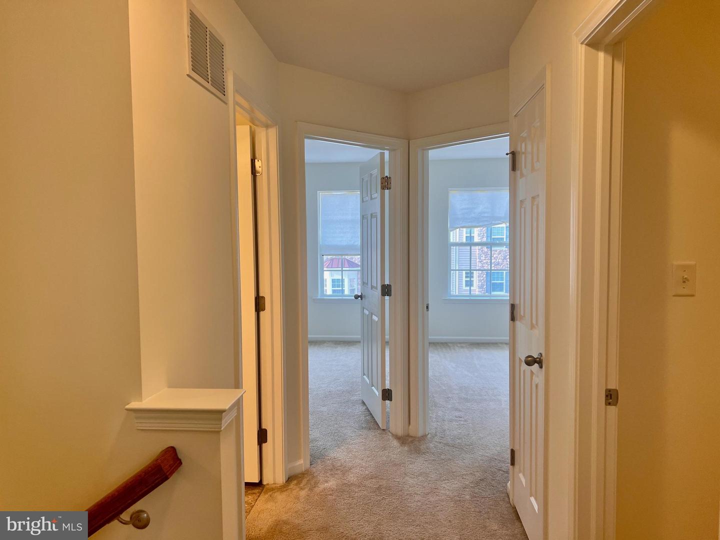 654 Jacobsen Cir Property Photo 27