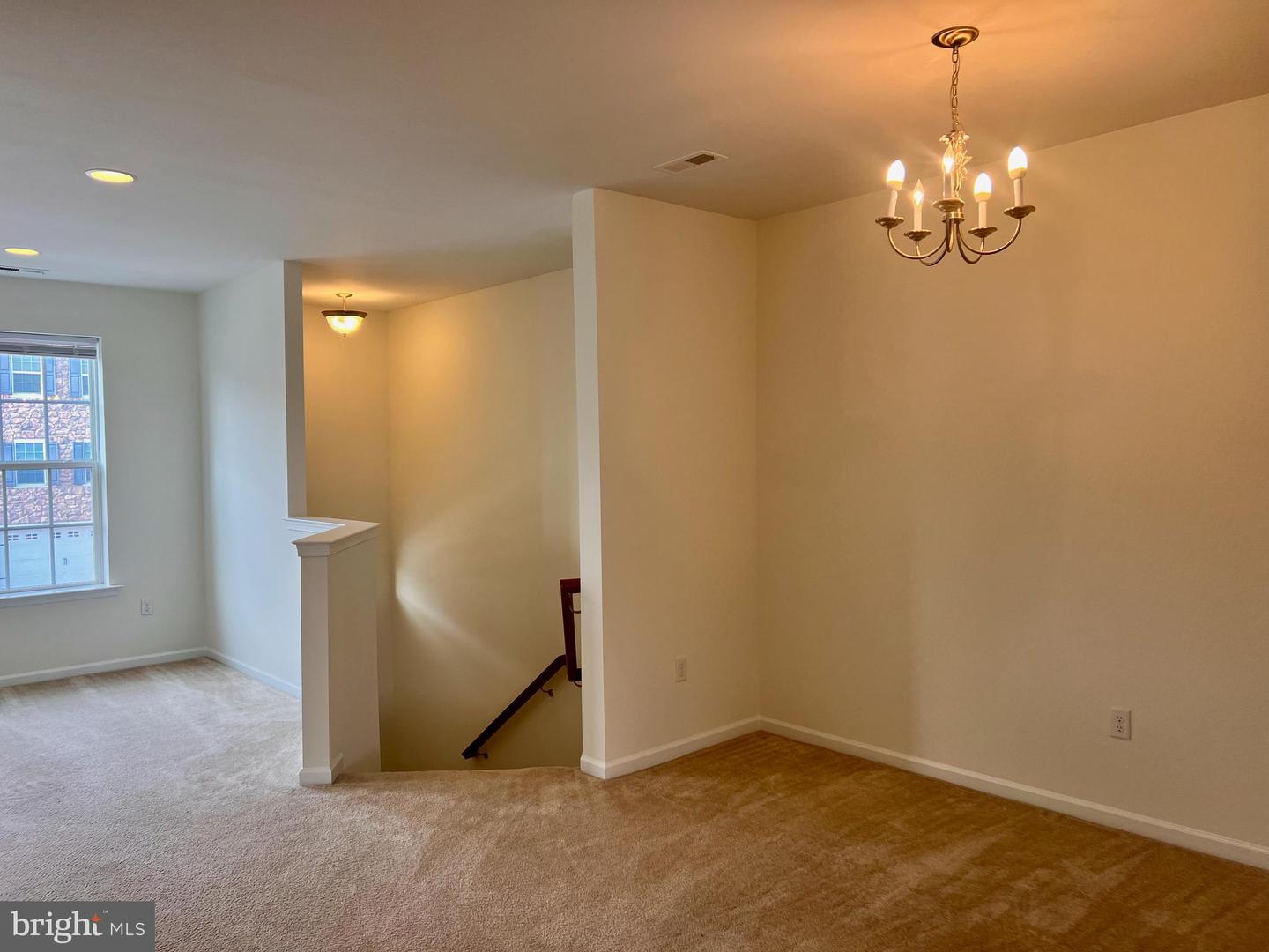 654 Jacobsen Cir Property Photo 29