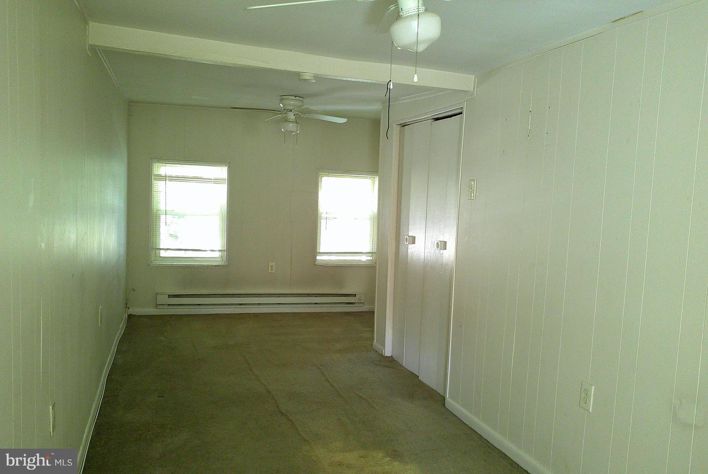 309 Cedar St Property Photo 7