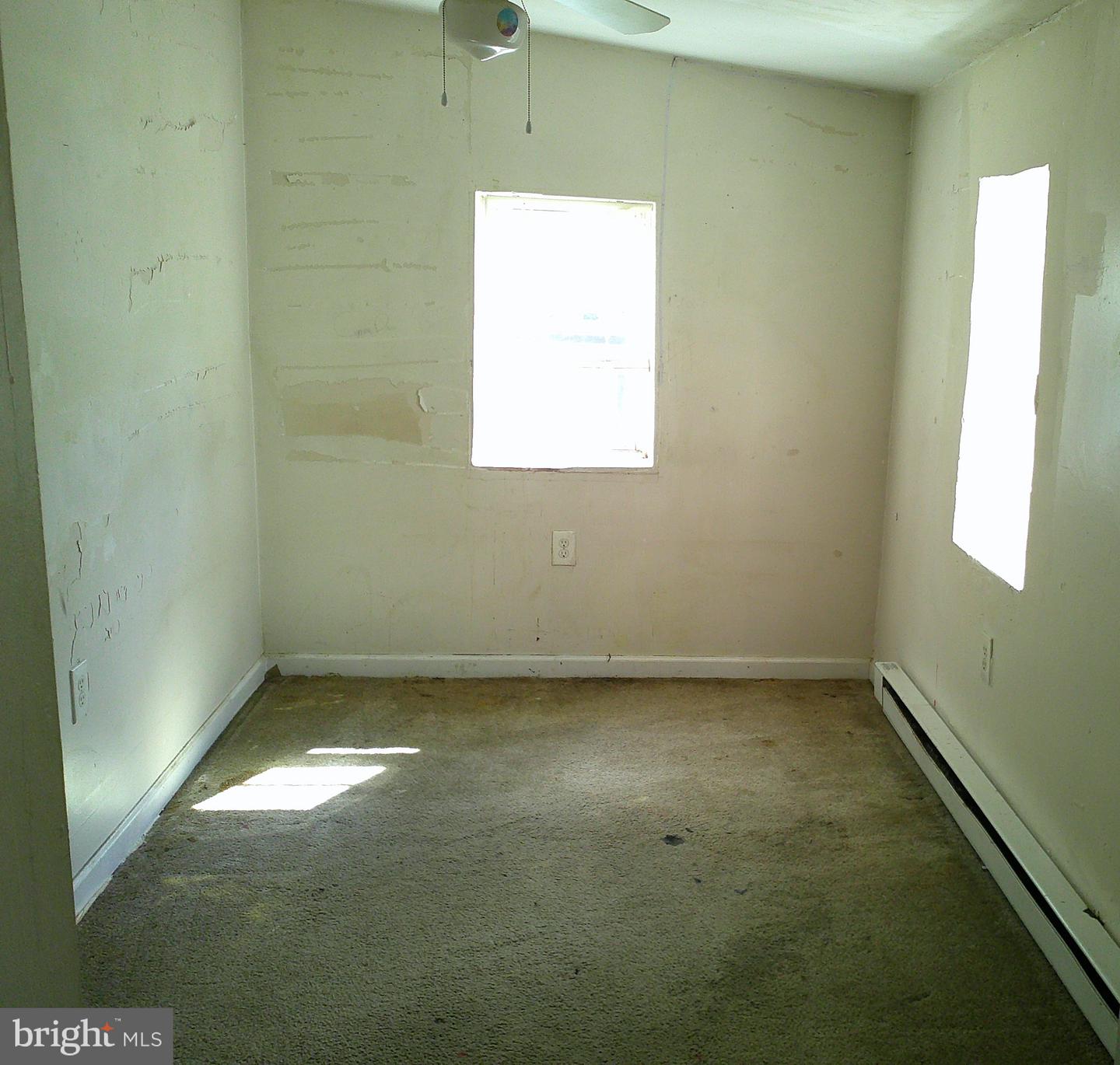 309 Cedar St Property Photo 8