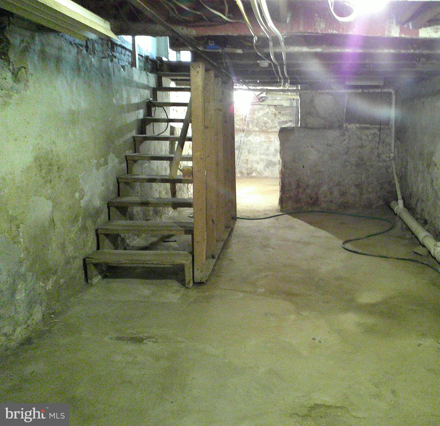 309 Cedar St Property Photo 11