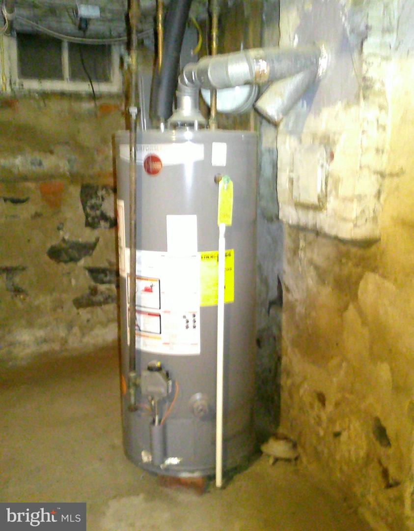 309 Cedar St Property Photo 12