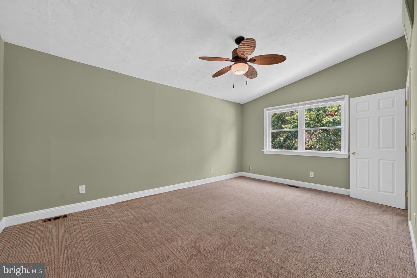 13 Central Ave Property Photo 31