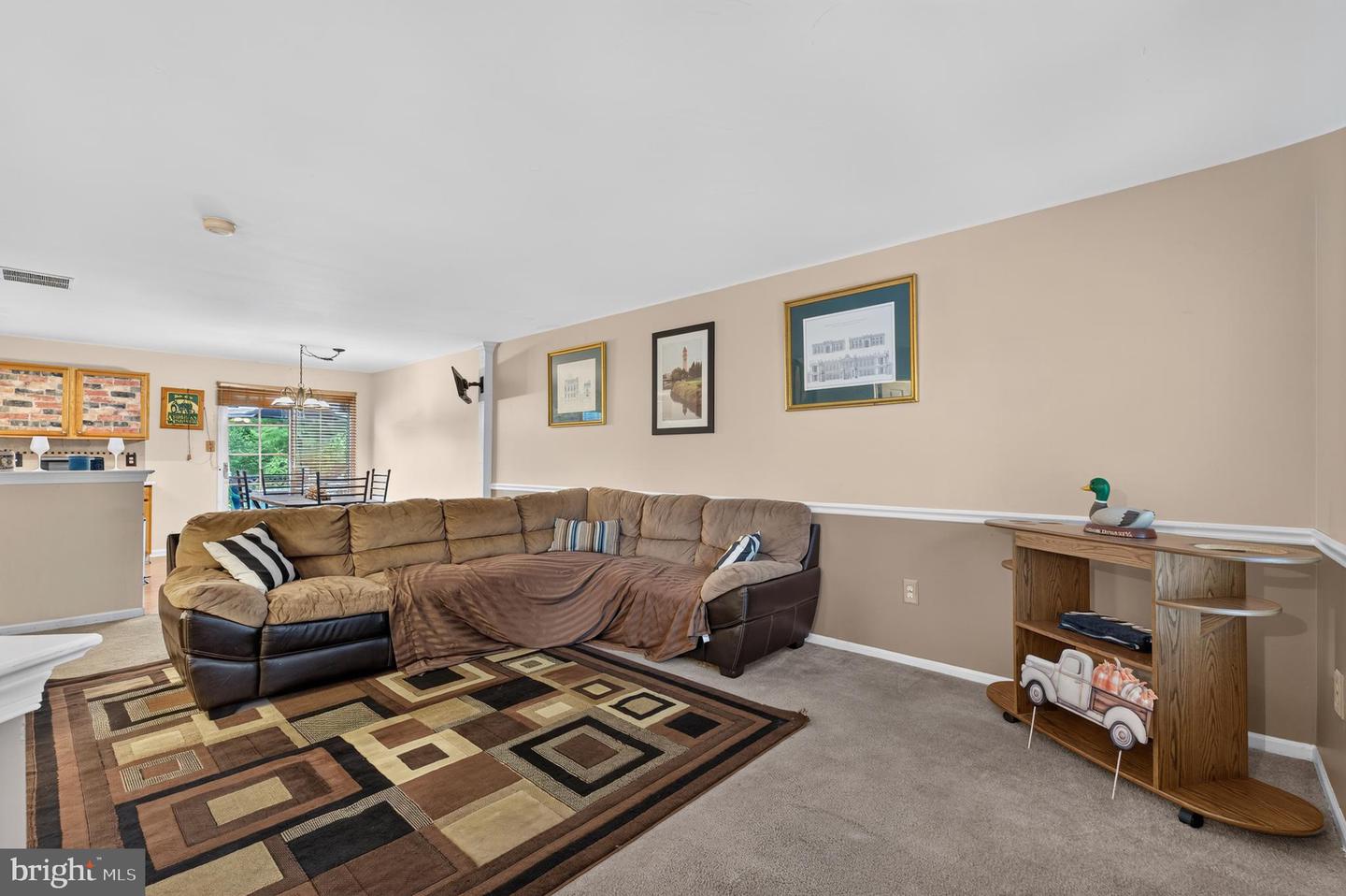 4 Versailles Ct Property Photo 14