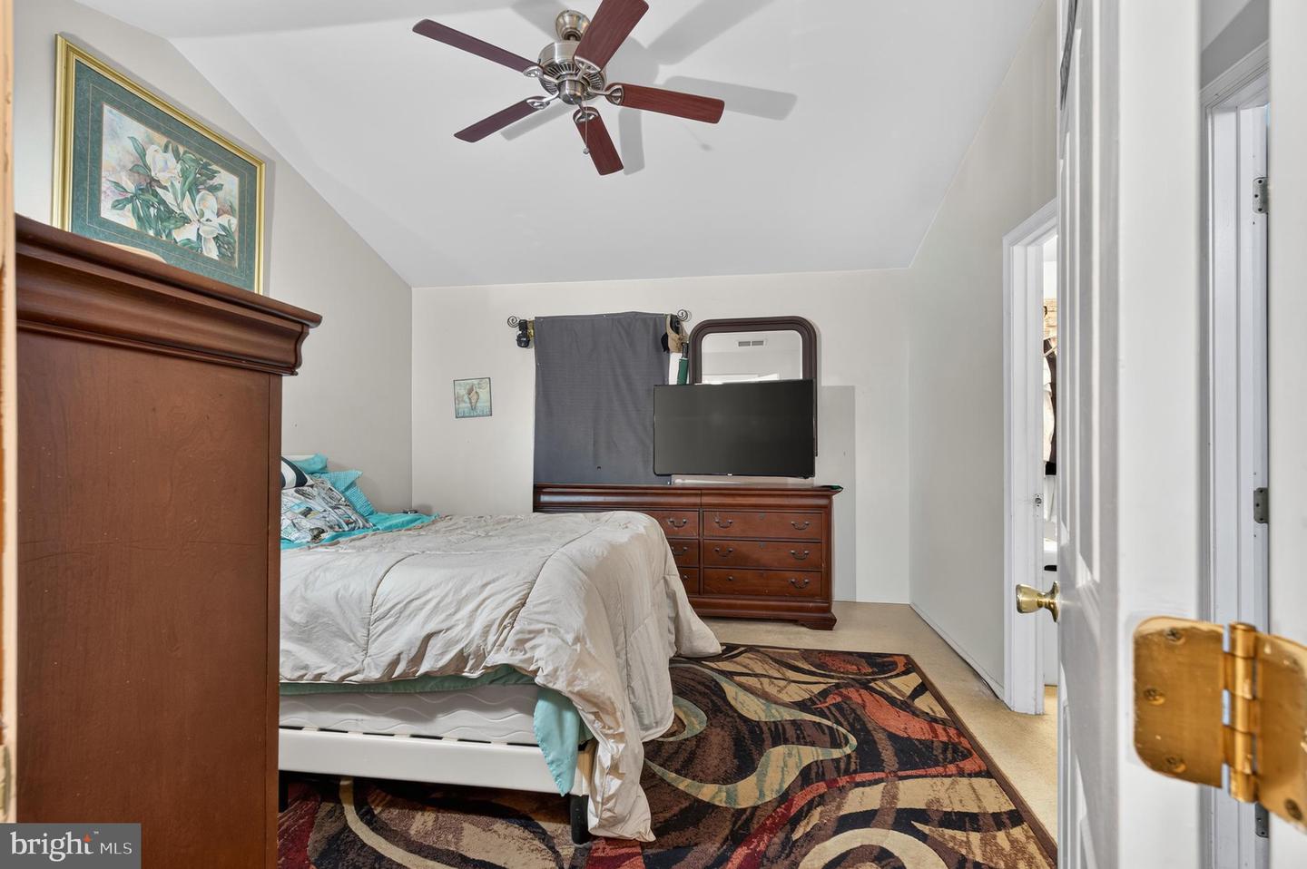 4 Versailles Ct Property Photo 25