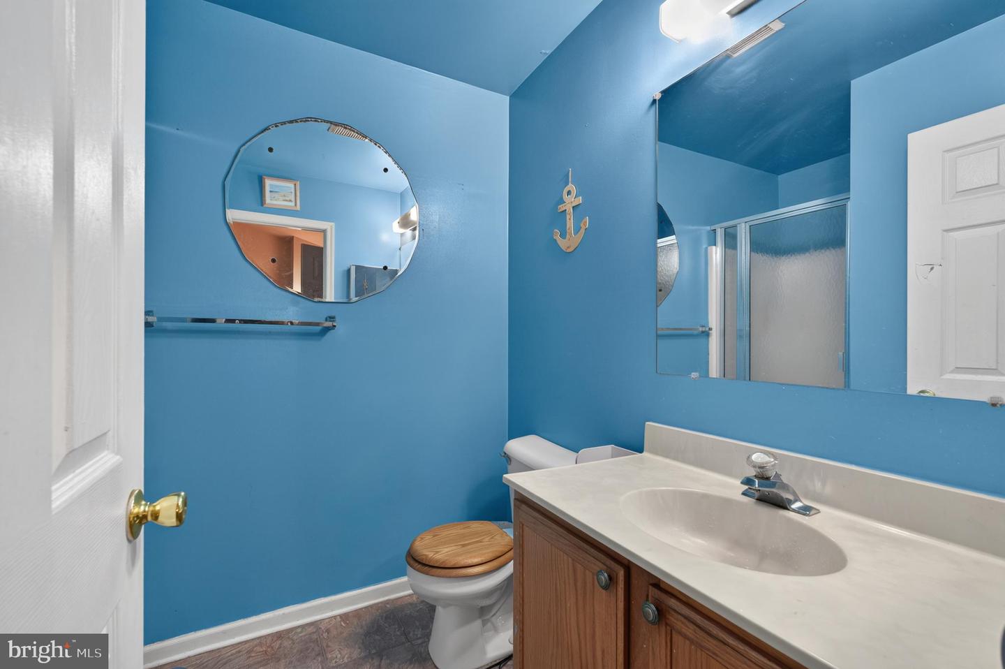 4 Versailles Ct Property Photo 28