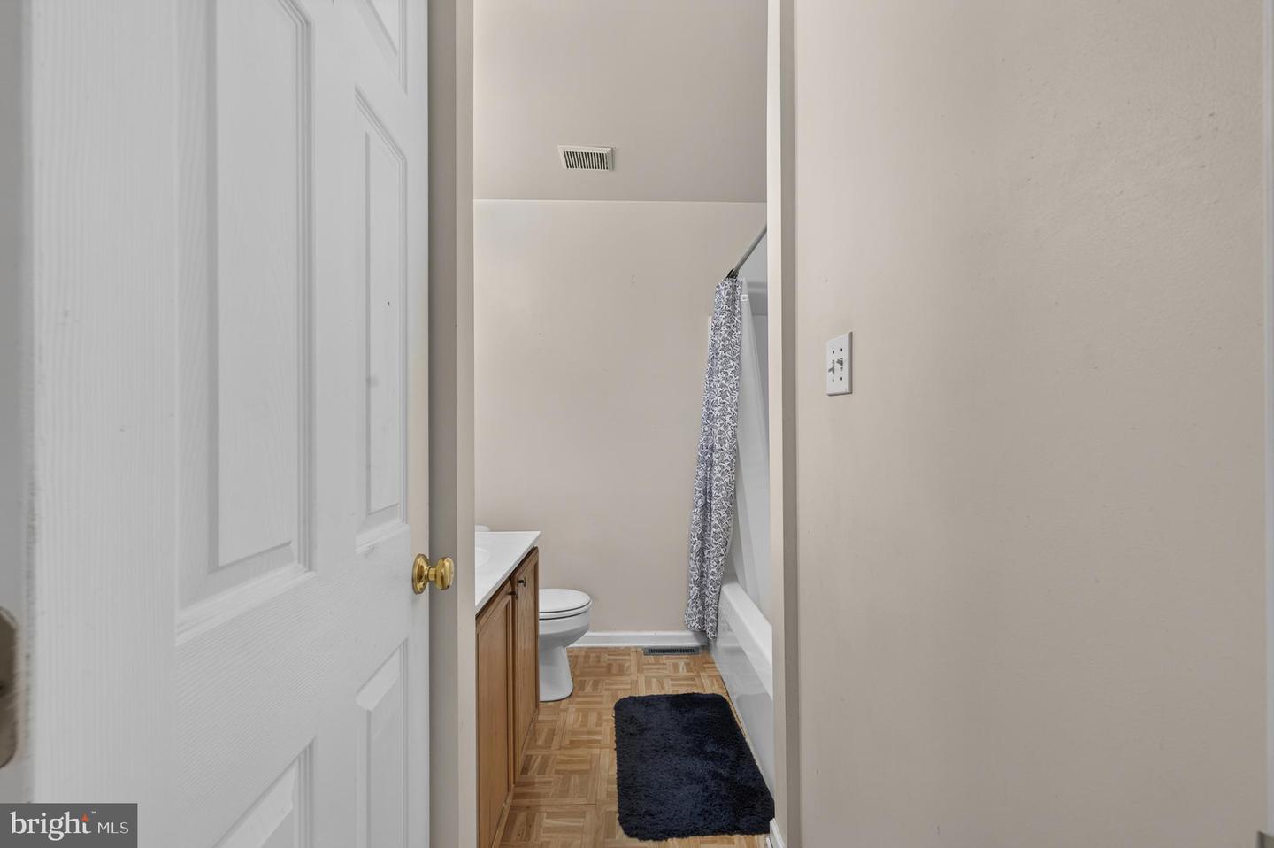 4 Versailles Ct Property Photo 29