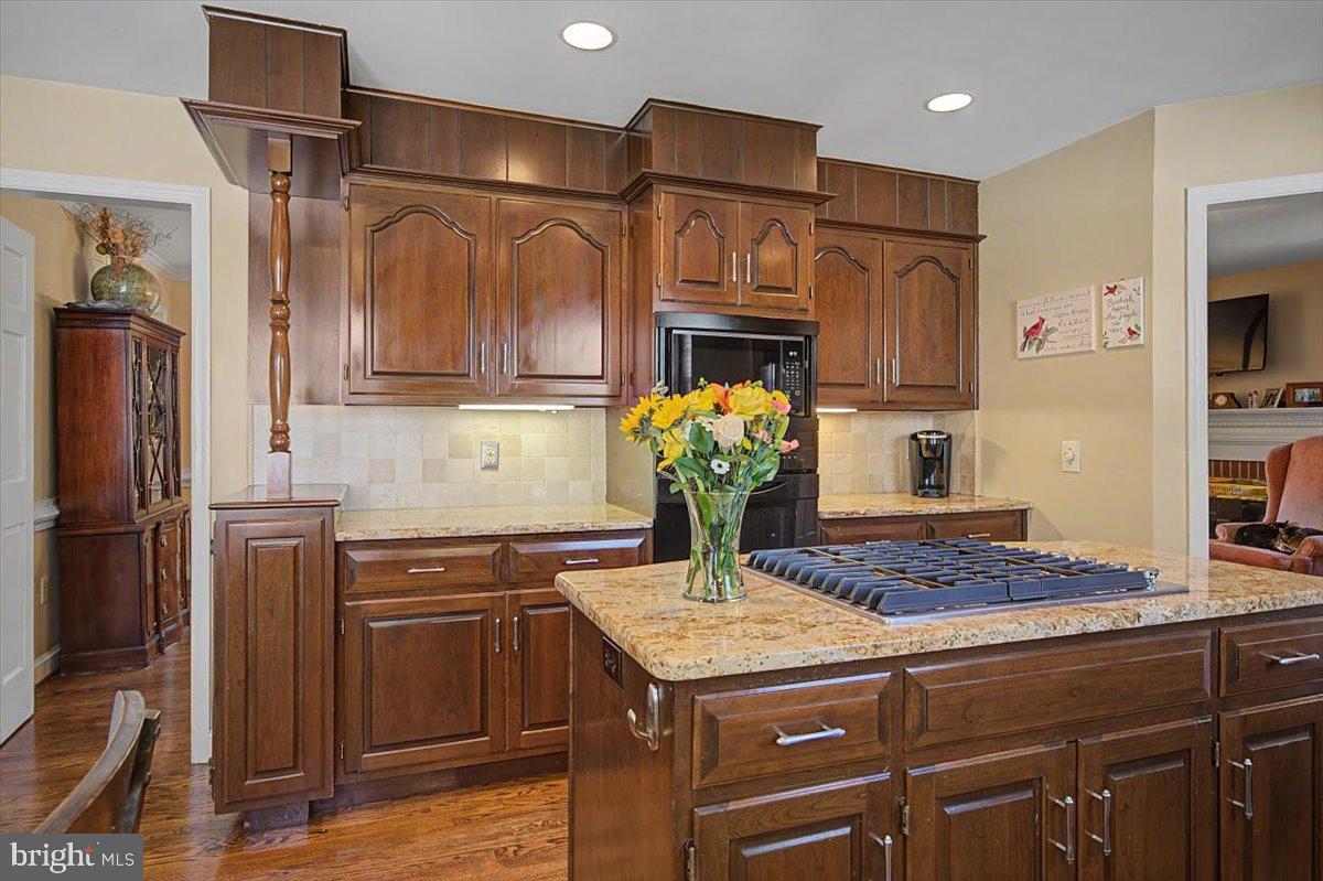 700 Blackshire Rd Property Photo 8