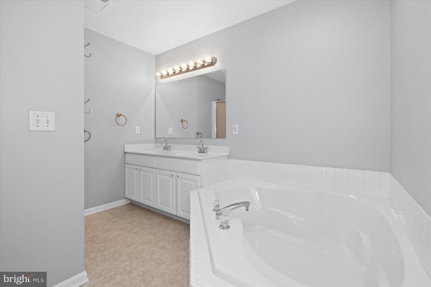 109 Marble House Dr Property Photo 22