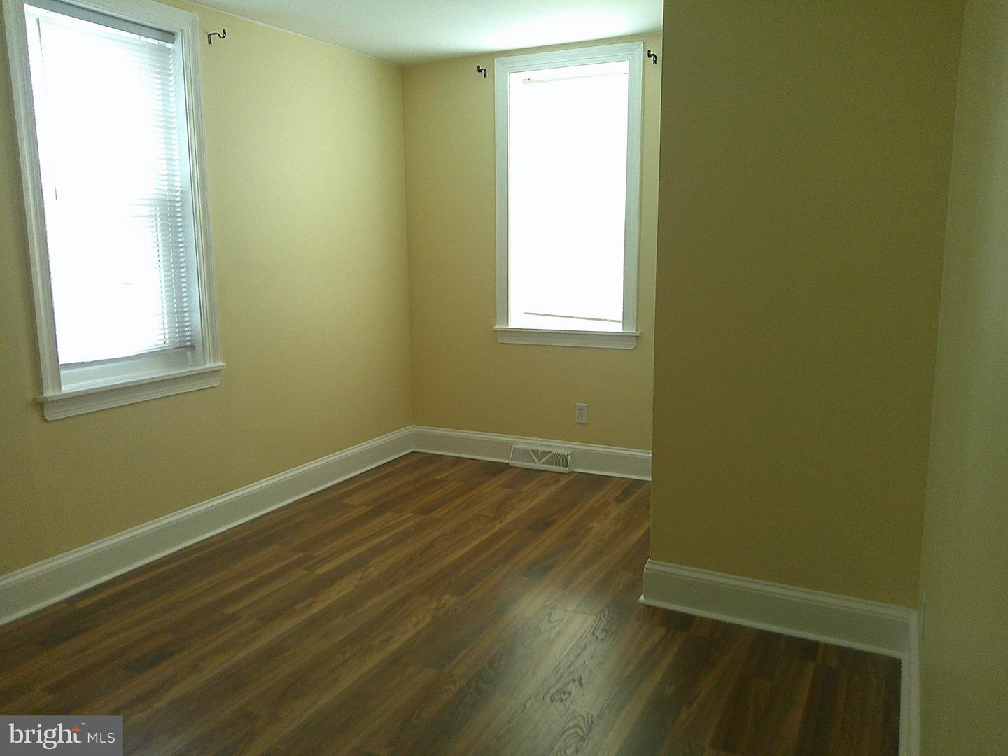 502 7th St ## 1 Property Photo 9