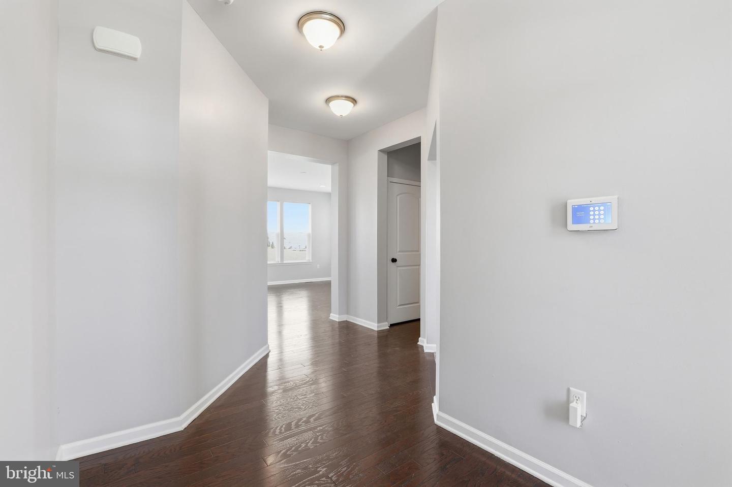 406 Timothy Ln Property Photo 6