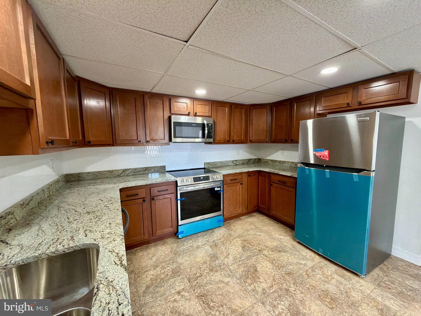 605 Cobble Creek Curv Property Photo 7