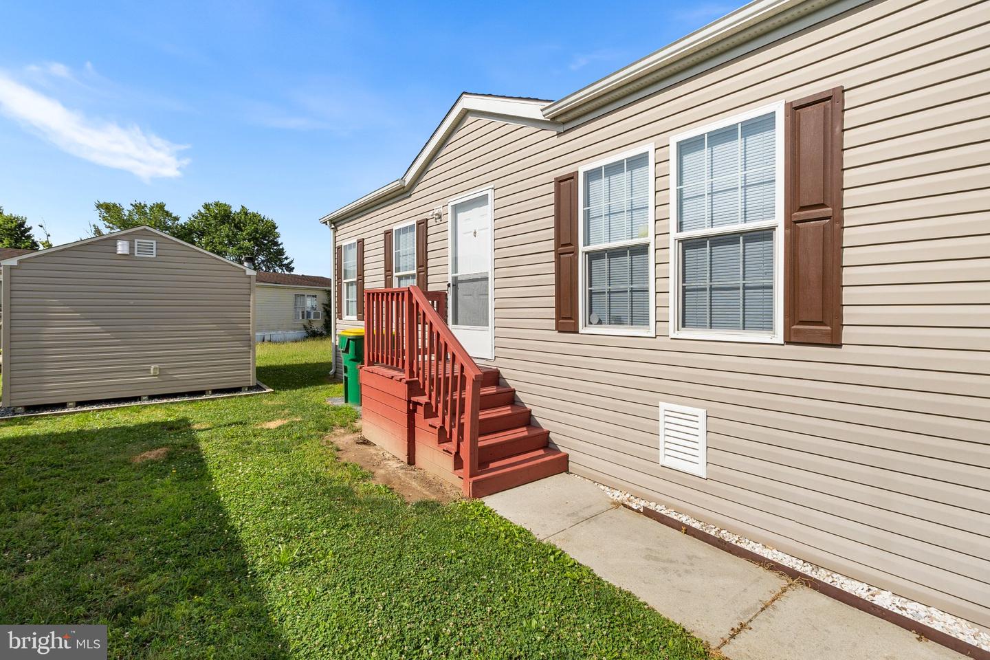1733 Barbara Cir Property Photo 8