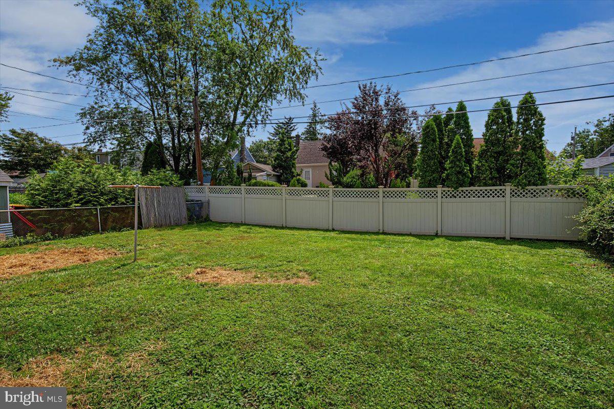 324 Olga Rd Property Photo 28