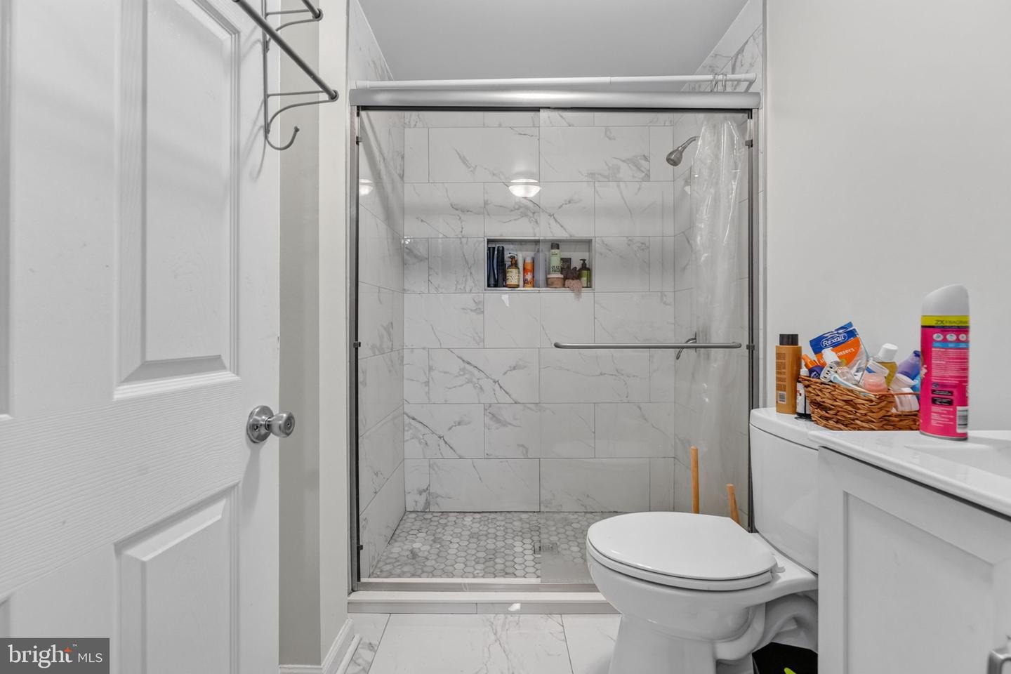 23 E 22nd St Property Photo 21