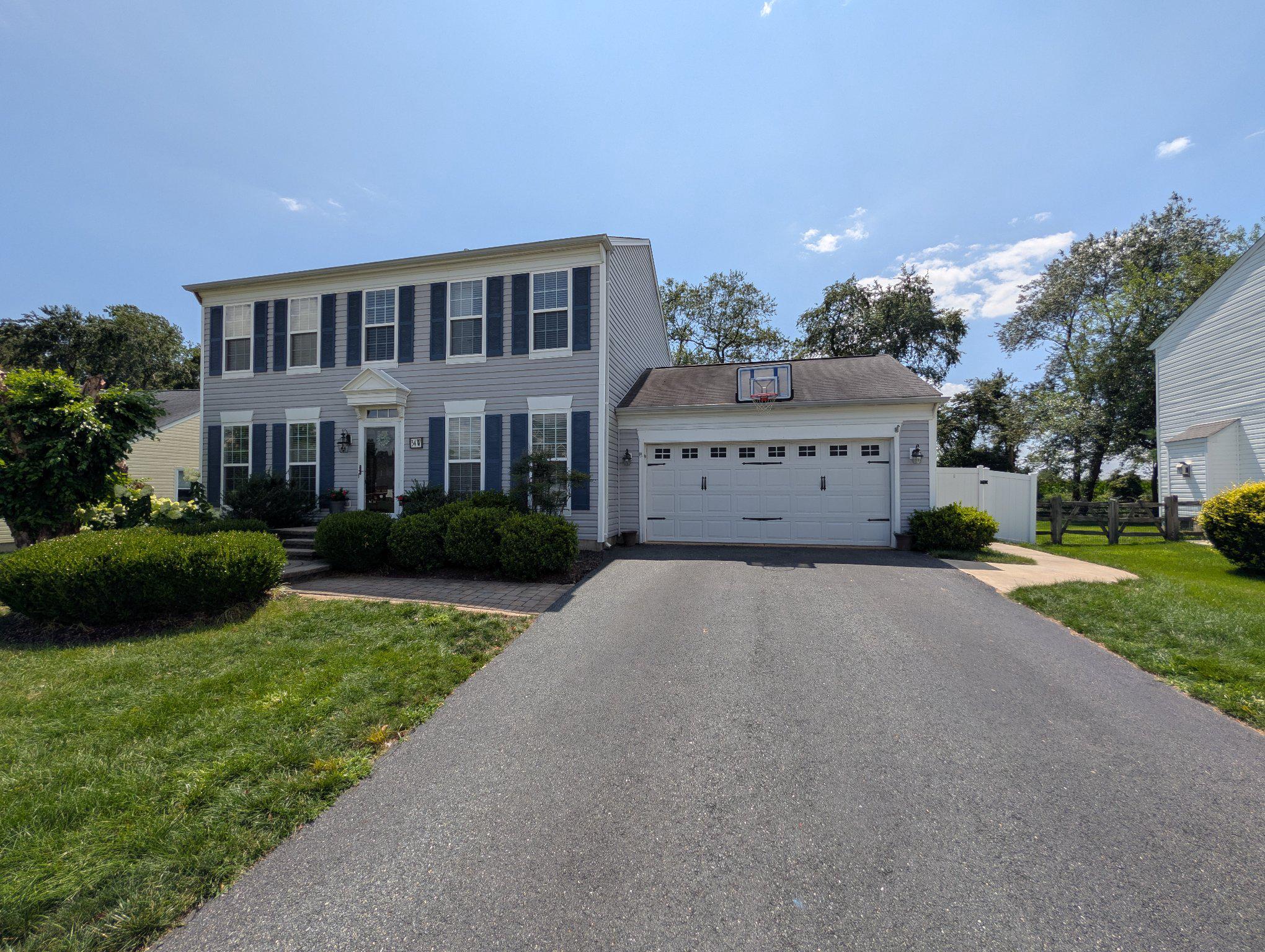 34 W Minglewood Dr Property Photo 1