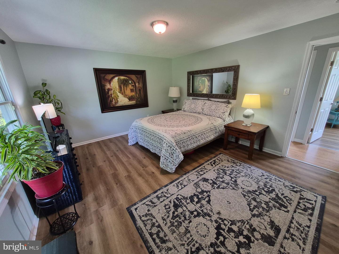 7 Roosevelt Ave Property Photo 8