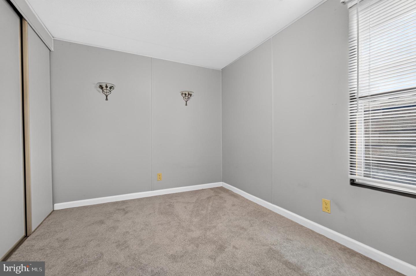 504 Canter Rd Property Photo 9
