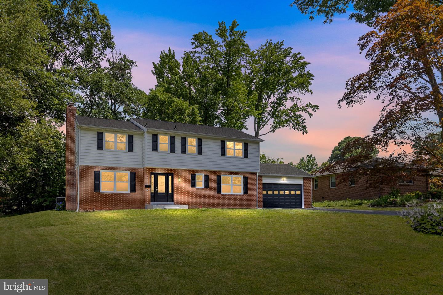 3 White Oak Rd Property Photo 1