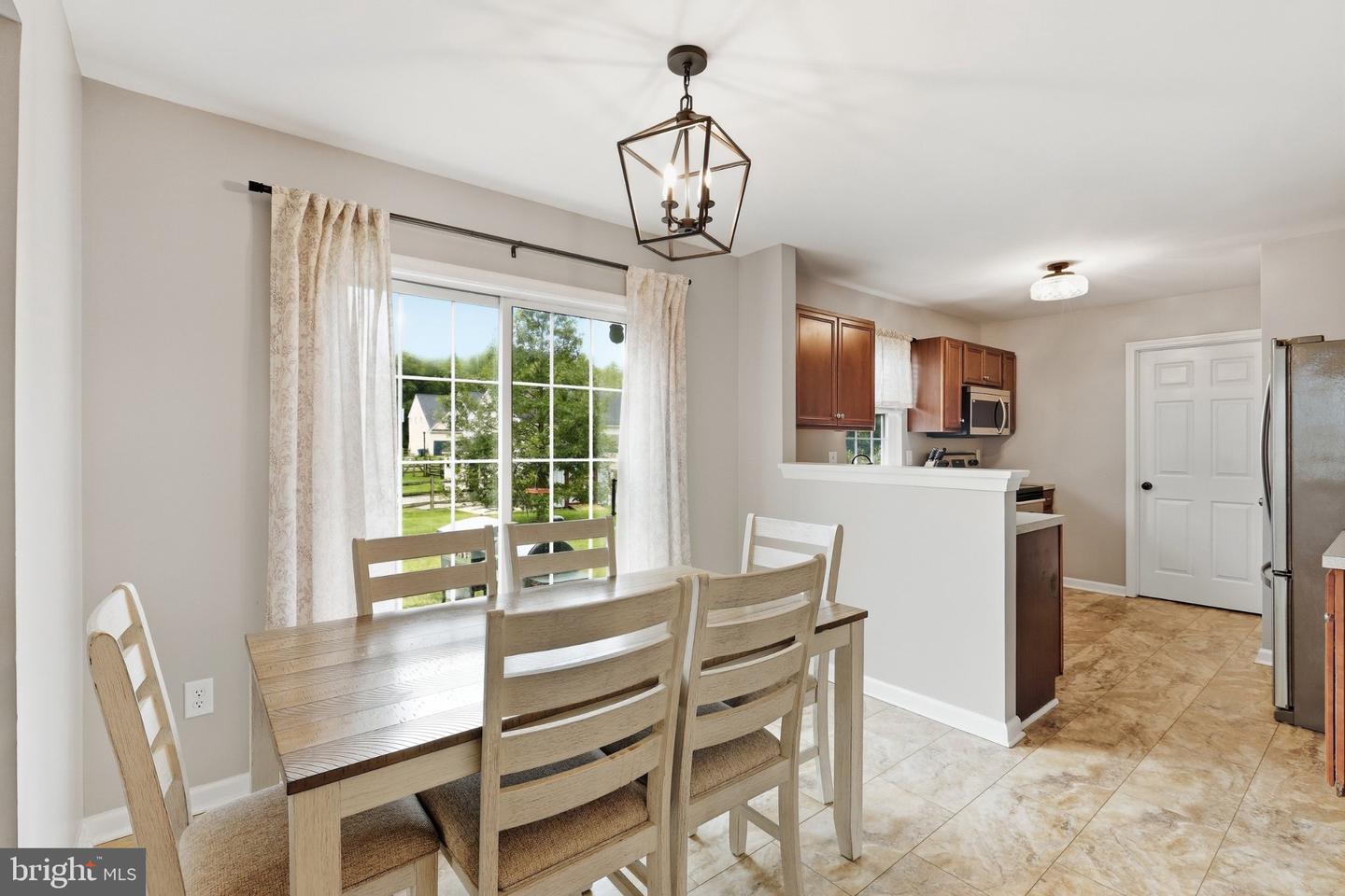 350 Sunnyside Ln Property Photo 18