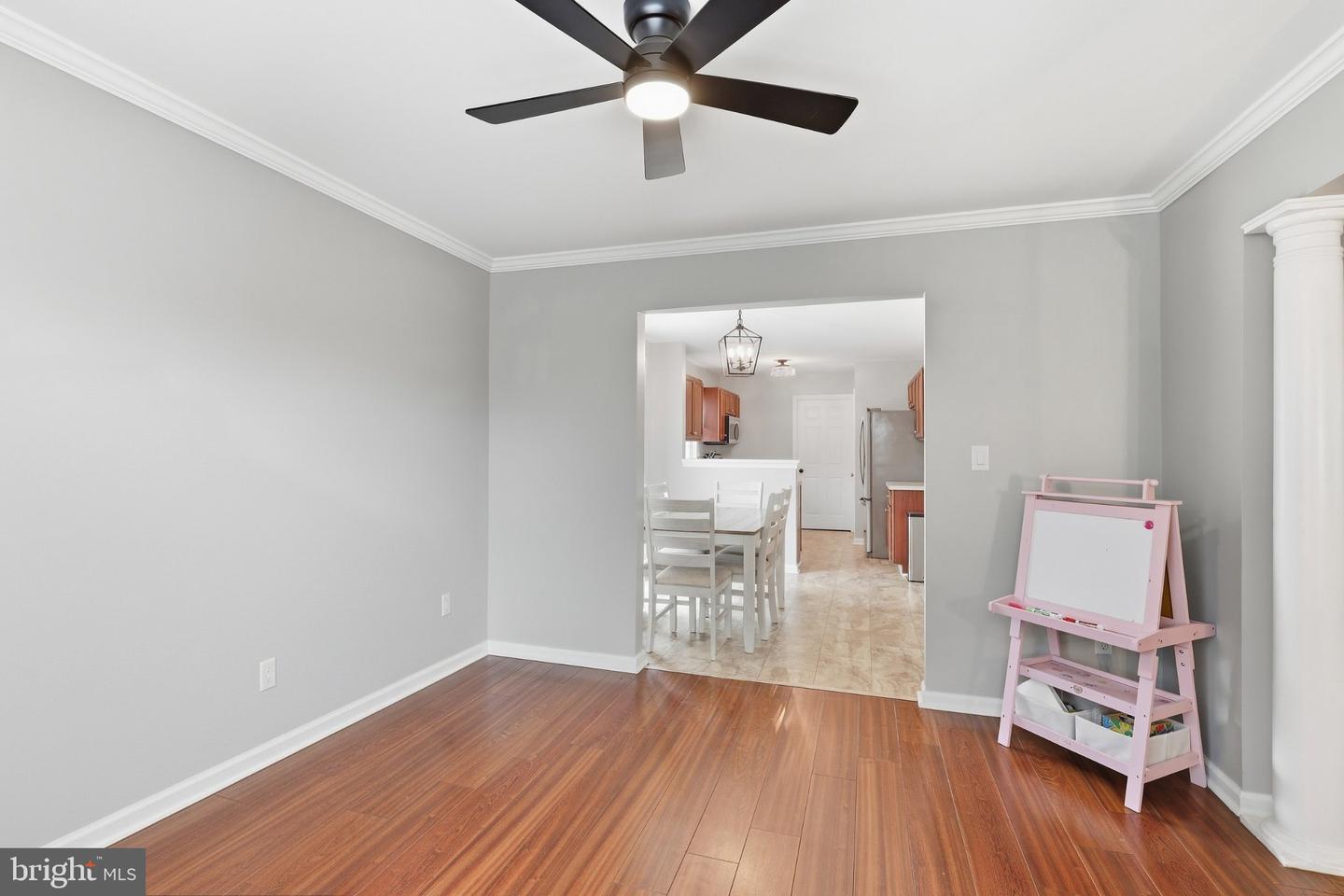 350 Sunnyside Ln Property Photo 23