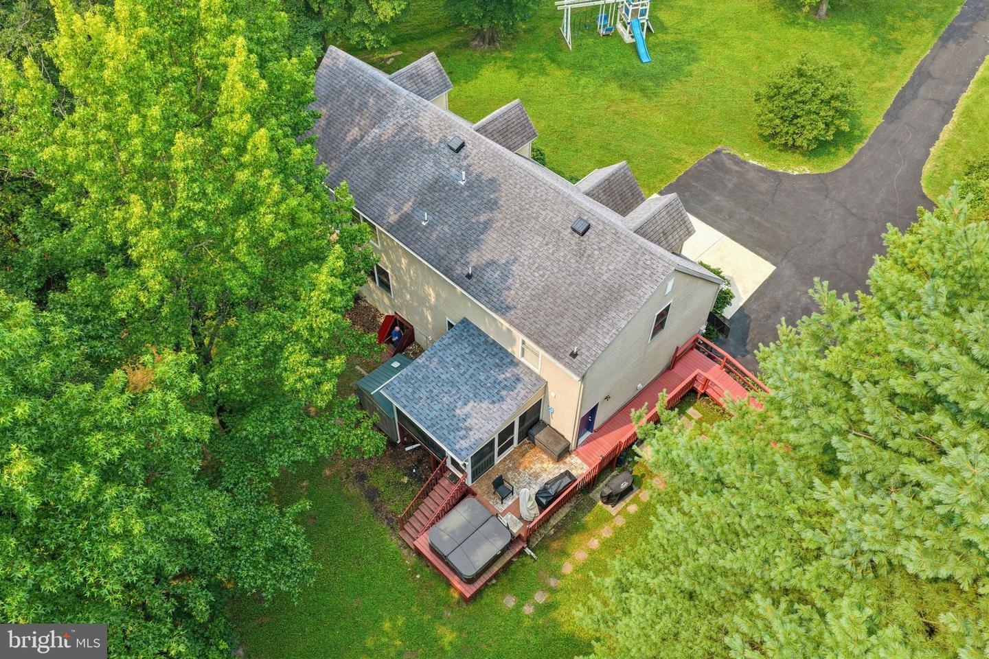 576 Salem Church Rd Property Photo 6