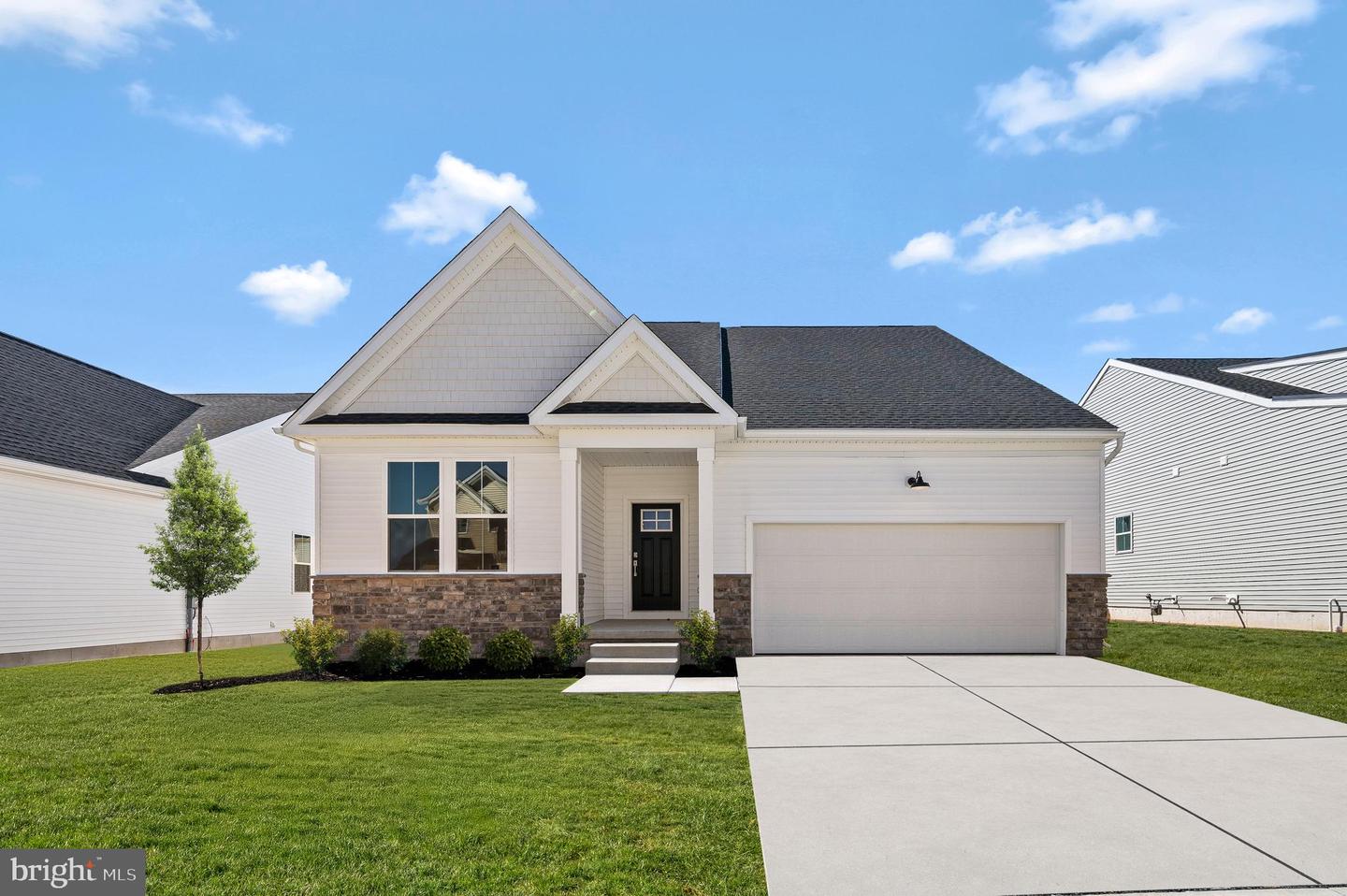 3223 Rye Harbour Way Property Photo 1
