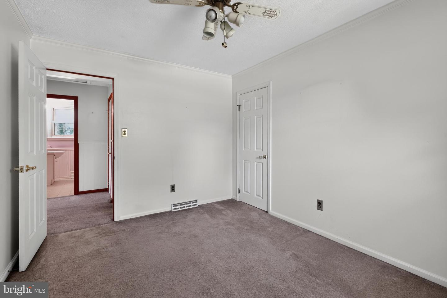 136 Kingston Dr Property Photo 25