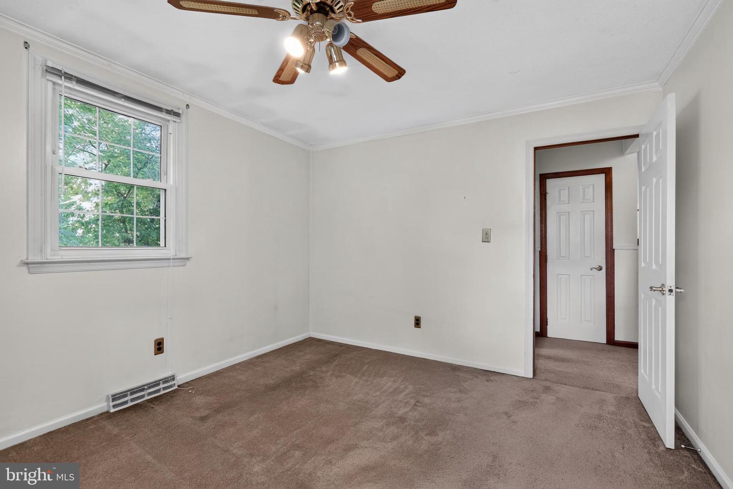 136 Kingston Dr Property Photo 27