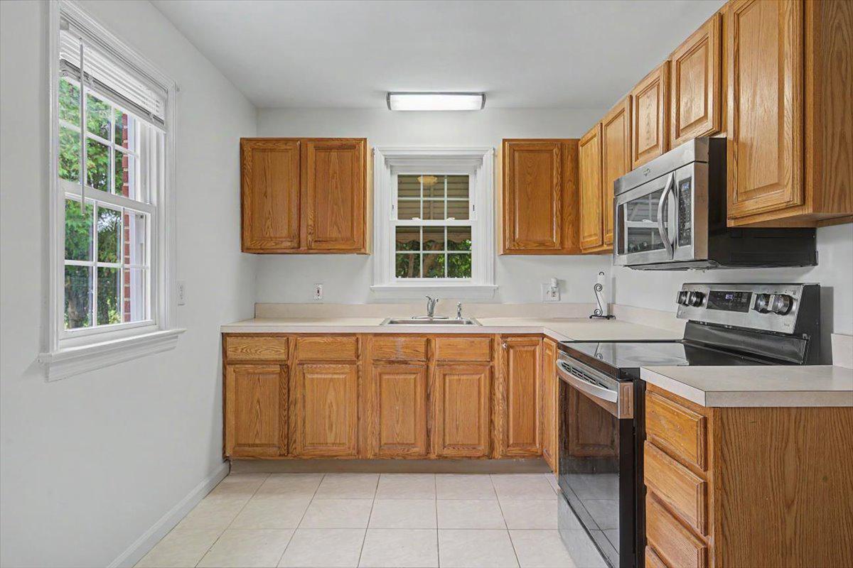1405 Naamans Rd Property Photo 1