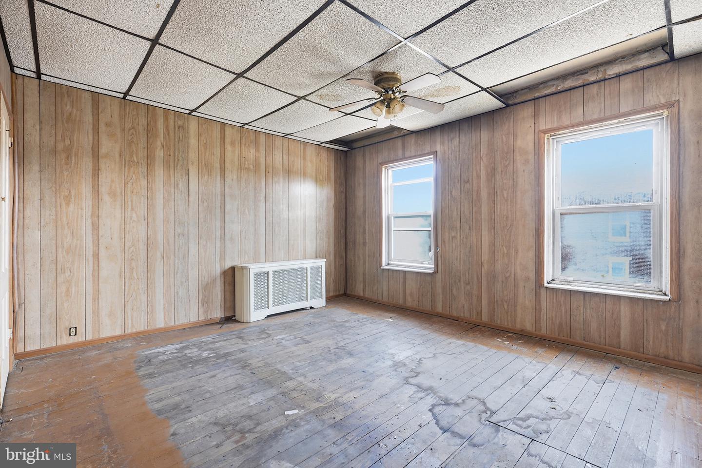 104 10th Property Photo 13