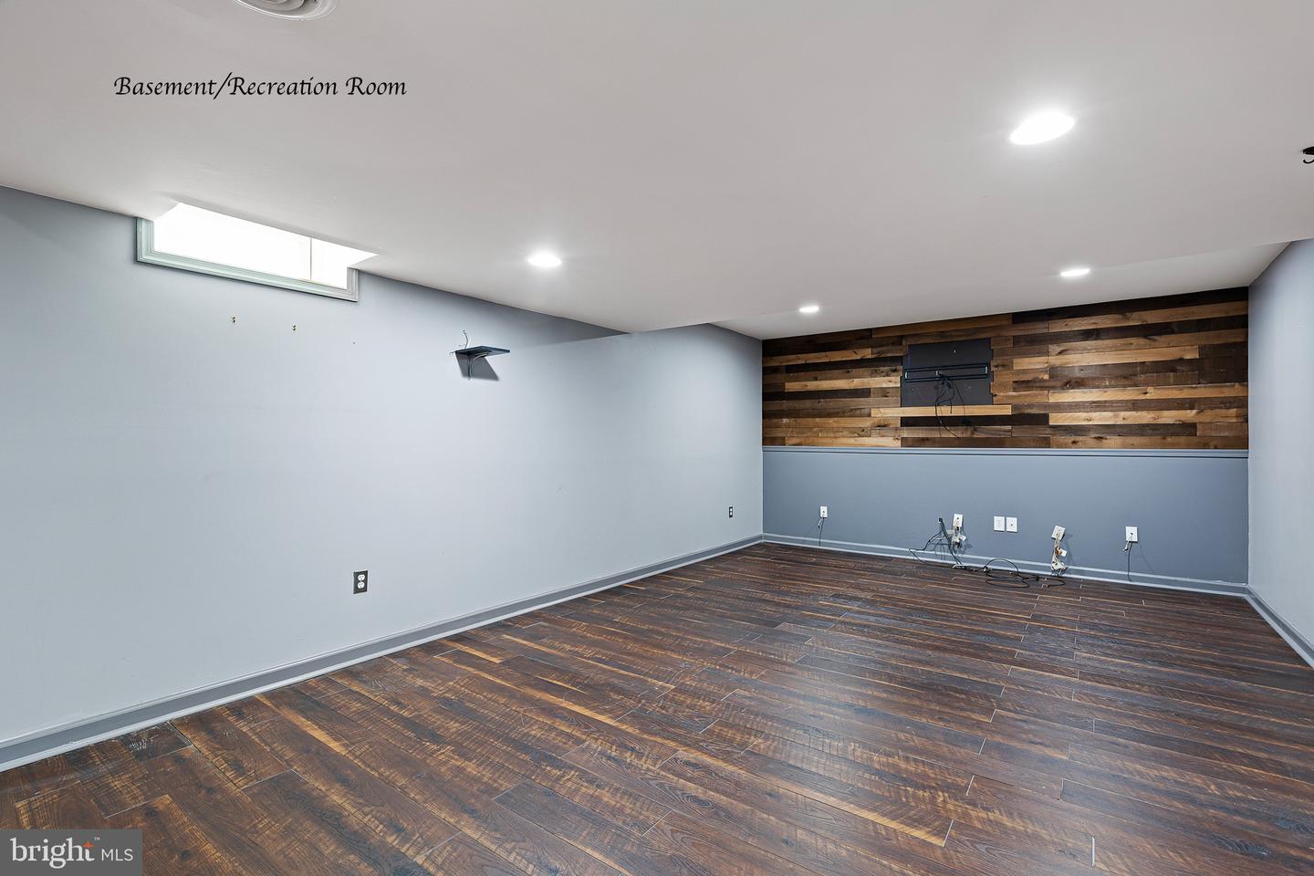 1124 E Founds St Property Photo 34