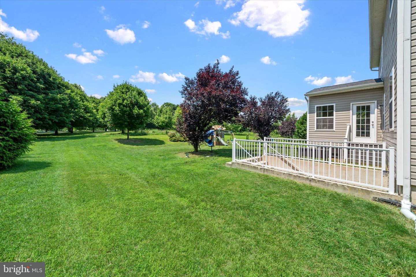 601 Yensid Dr Property Photo 15