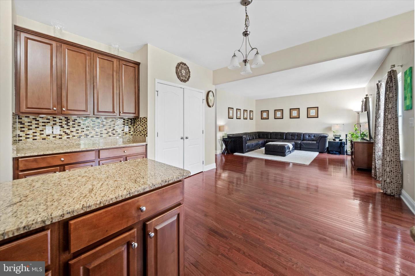 601 Yensid Dr Property Photo 33