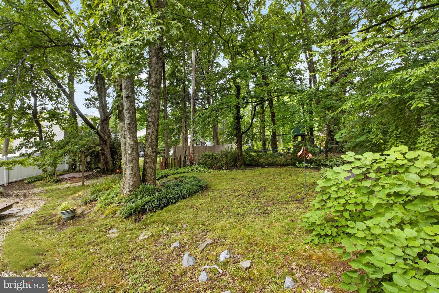 1402 Drake Rd Property Photo 40