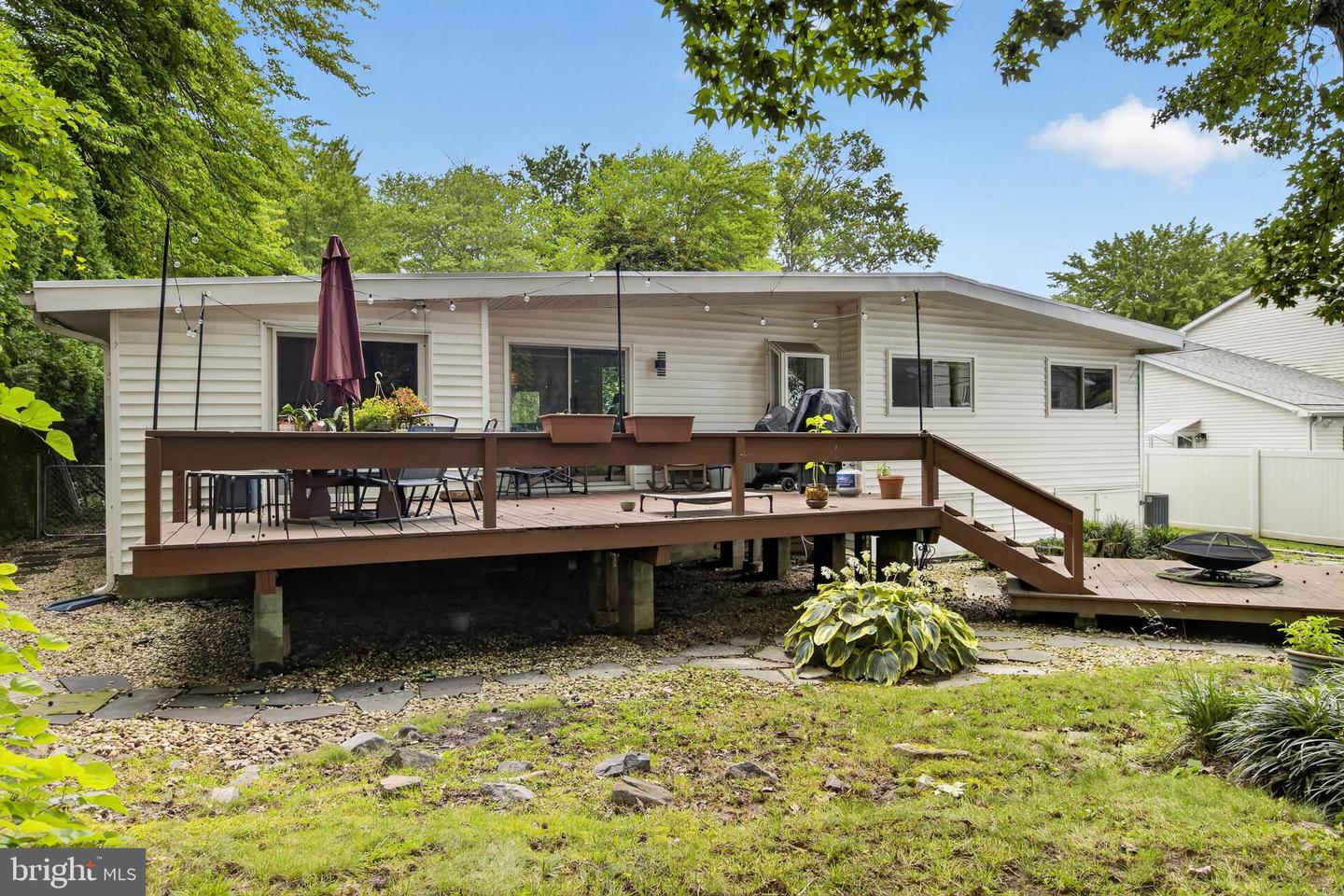 1402 Drake Rd Property Photo 47