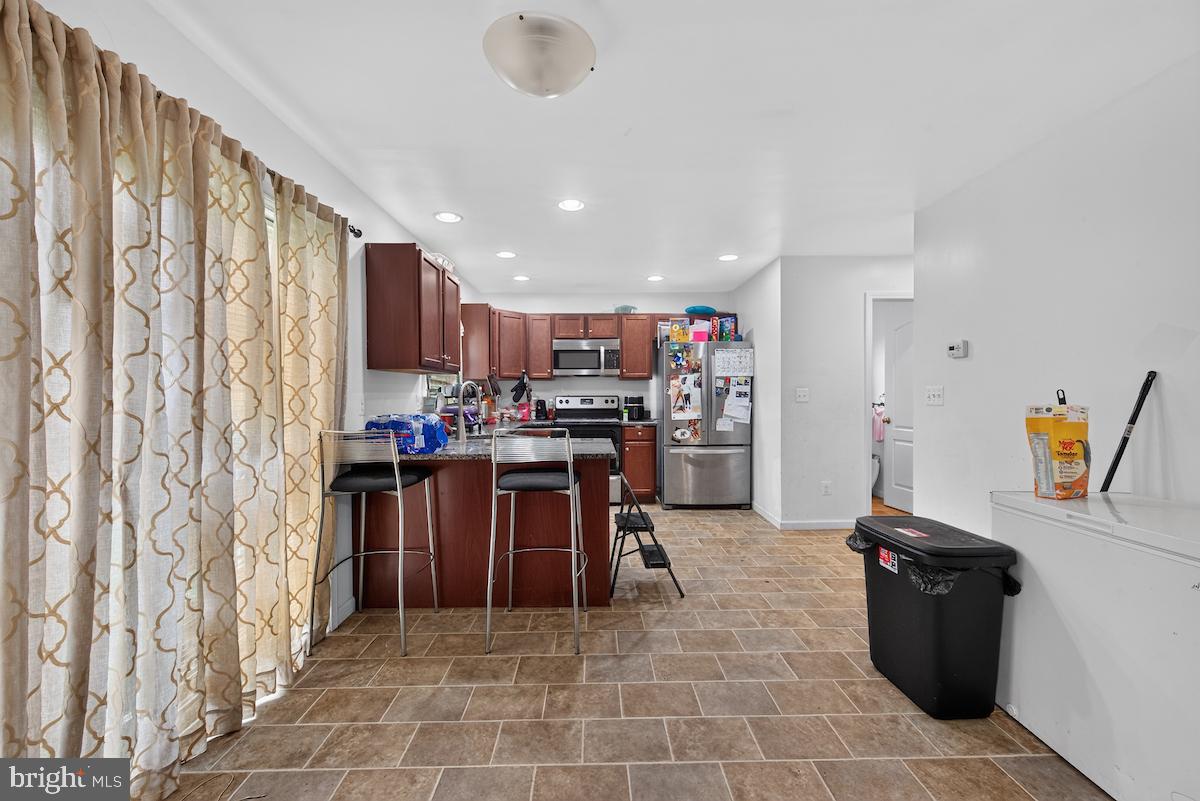 4 Tyrone Ave Property Photo 10